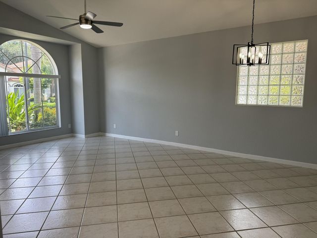 9084 Silver Glen Way, Lake Worth, FL 33467