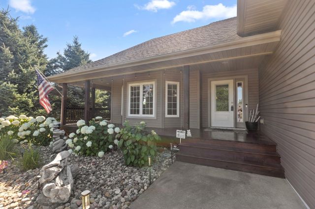 25157 Firefly Avenue, Wyoming, MN 55092