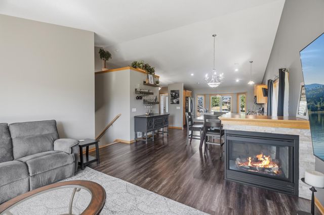 25157 Firefly Avenue, Wyoming, MN 55092