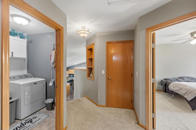 25157 Firefly Avenue, Wyoming, MN 55092
