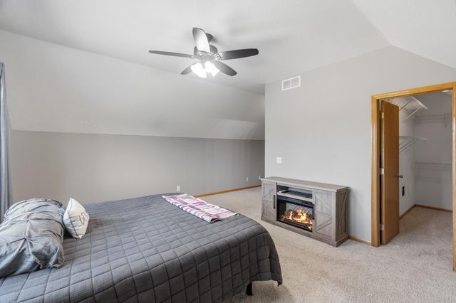 25157 Firefly Avenue, Wyoming, MN 55092