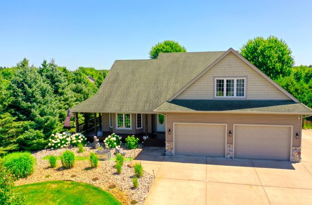 25157 Firefly Avenue, Wyoming, MN 55092