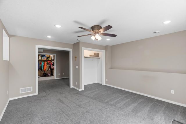 25157 Firefly Avenue, Wyoming, MN 55092