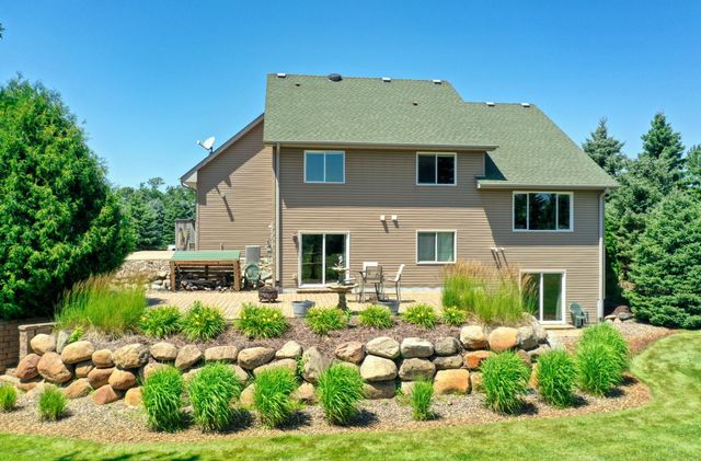 25157 Firefly Avenue, Wyoming, MN 55092