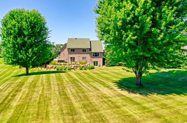25157 Firefly Avenue, Wyoming, MN 55092
