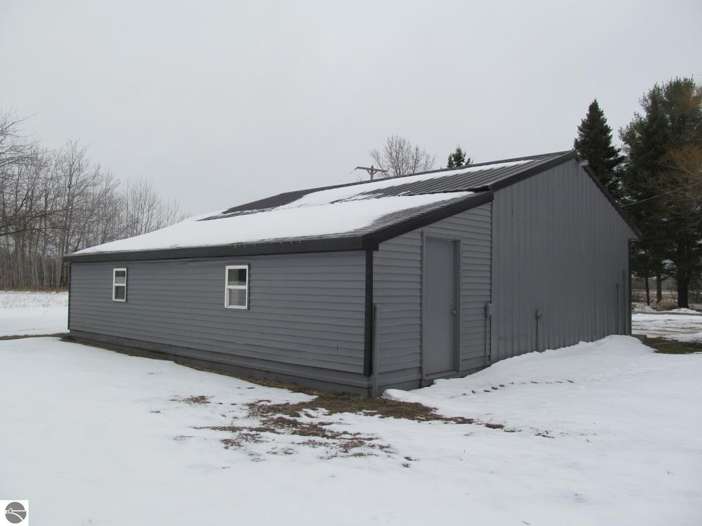 Image 31 of property listing at 4464 Wilson Road, Falmouth, MI 49632