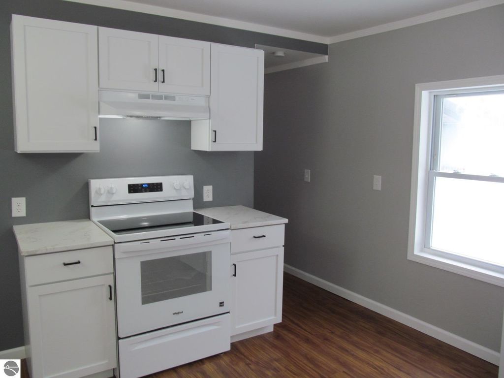 Image 5 of property listing at 4464 Wilson Road, Falmouth, MI 49632