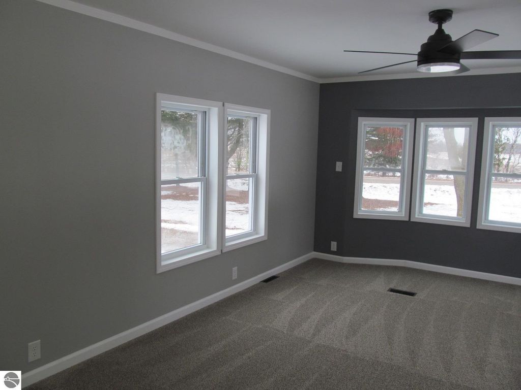 Image 9 of property listing at 4464 Wilson Road, Falmouth, MI 49632