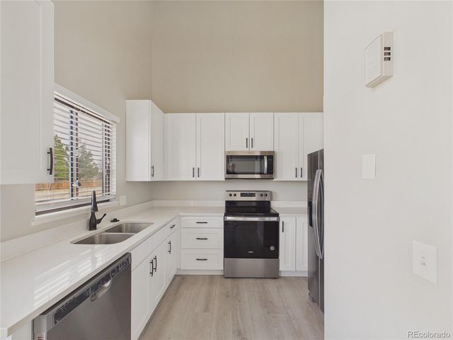 3752 S Genoa Circle B, Aurora, CO 80013