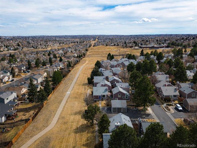 3752 S Genoa Circle B, Aurora, CO 80013