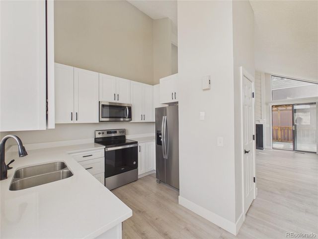 3752 S Genoa Circle B, Aurora, CO 80013