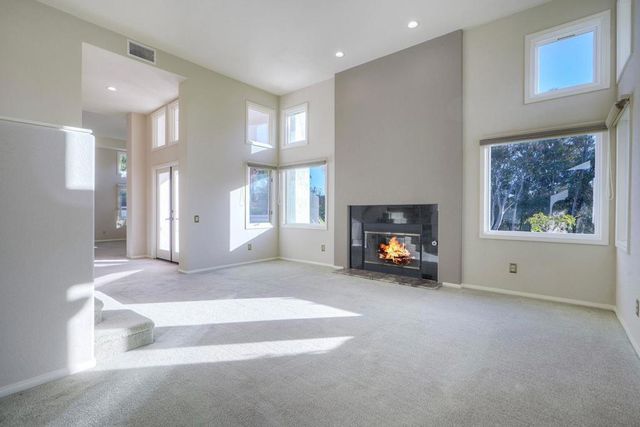 1930 MOUNTAIN VALLEY LANE, Escondido, CA 92029