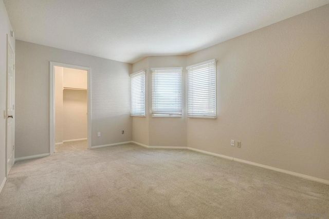 1930 MOUNTAIN VALLEY LANE, Escondido, CA 92029