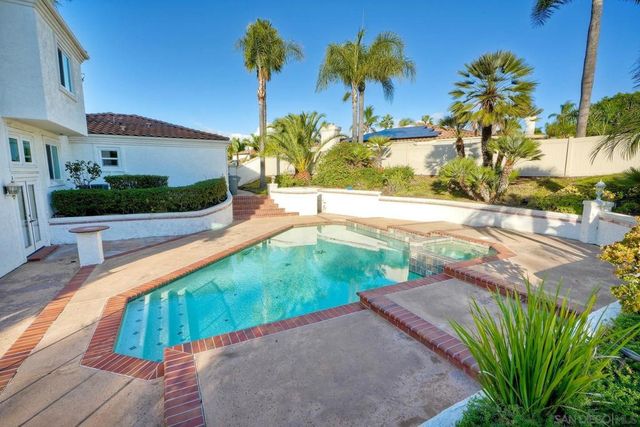 1930 MOUNTAIN VALLEY LANE, Escondido, CA 92029