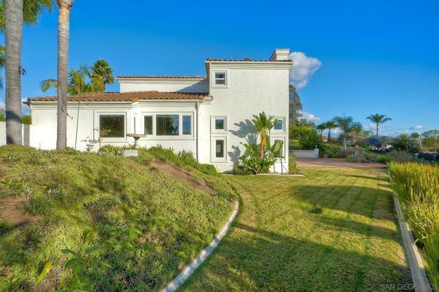 1930 MOUNTAIN VALLEY LANE, Escondido, CA 92029