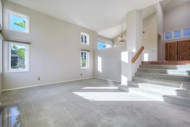 1930 MOUNTAIN VALLEY LANE, Escondido, CA 92029