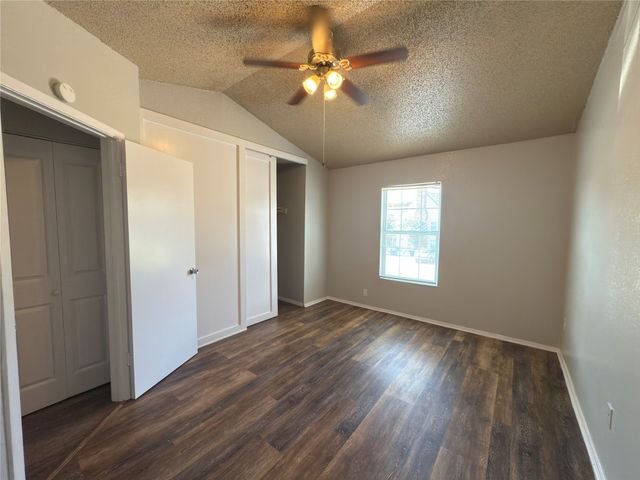 2250 Aspen Drive, Dallas, TX 75227