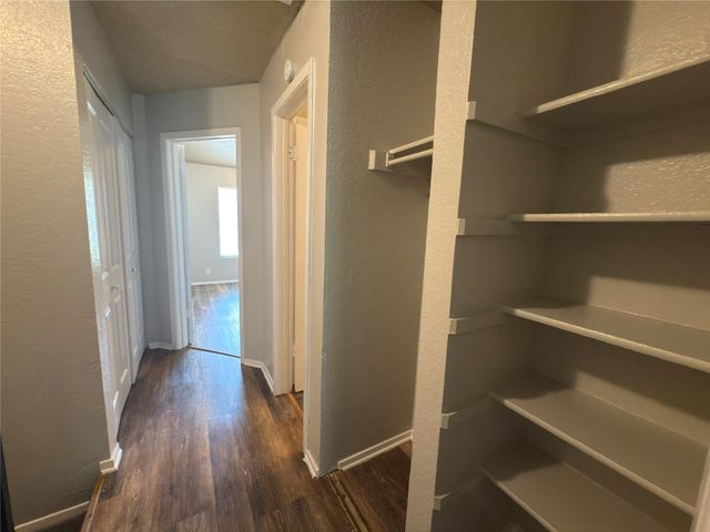 2250 Aspen Drive, Dallas, TX 75227