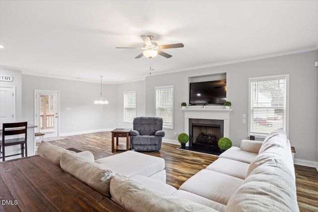 165 Turlington Road, Dunn, NC 28334