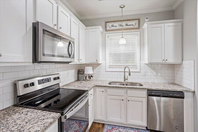 165 Turlington Road, Dunn, NC 28334