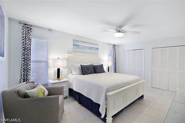 286 4th ST S 203, Naples, FL 34102