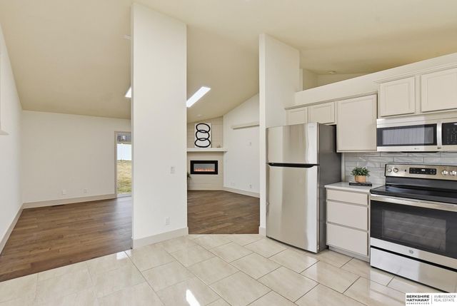 10511 S 27th Street, Bellevue, NE 68123