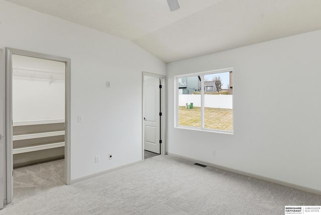 10511 S 27th Street, Bellevue, NE 68123