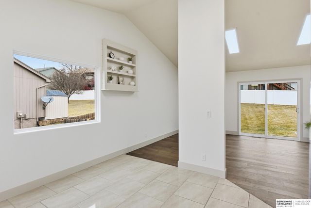 10511 S 27th Street, Bellevue, NE 68123