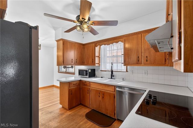 390 Ridgefield Avenue, Boardman, OH 44512