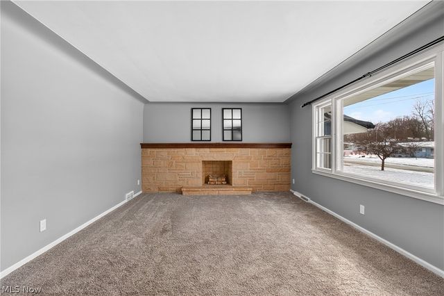 390 Ridgefield Avenue, Boardman, OH 44512