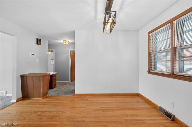 390 Ridgefield Avenue, Boardman, OH 44512