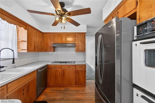 390 Ridgefield Avenue, Boardman, OH 44512