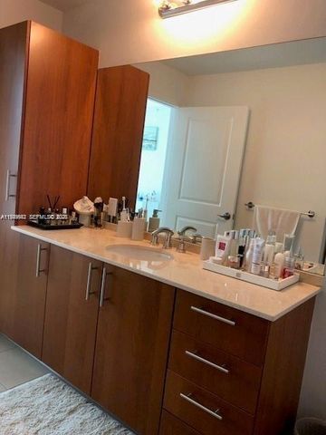 1945 S Ocean Dr 602, Hallandale Beach, FL 33009