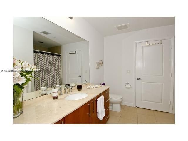 1945 S Ocean Dr 602, Hallandale Beach, FL 33009
