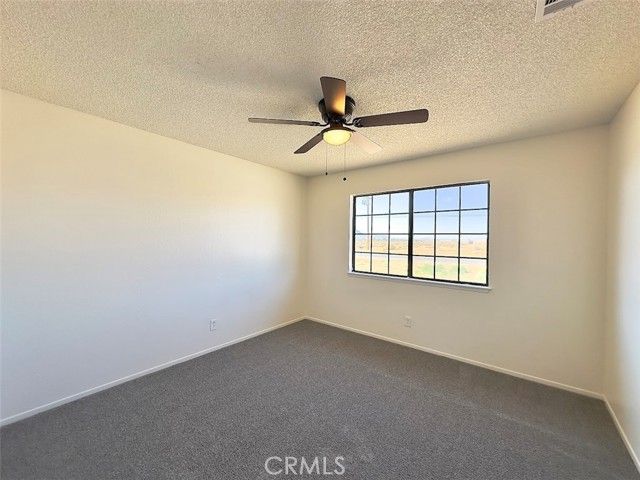 22311 Thunderbird Road, Apple Valley, CA 92307