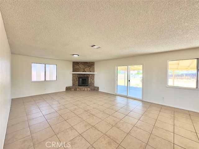 22311 Thunderbird Road, Apple Valley, CA 92307