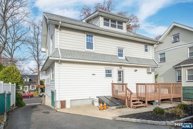 151 Jackson Avenue, Rutherford, NJ 07070