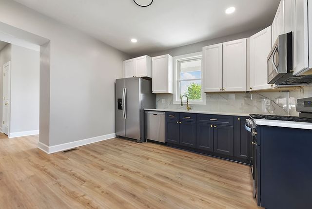 1076 Chapel Rd, Center Twp, PA 15061