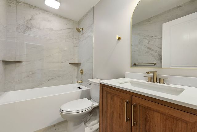 1076 Chapel Rd, Center Twp, PA 15061