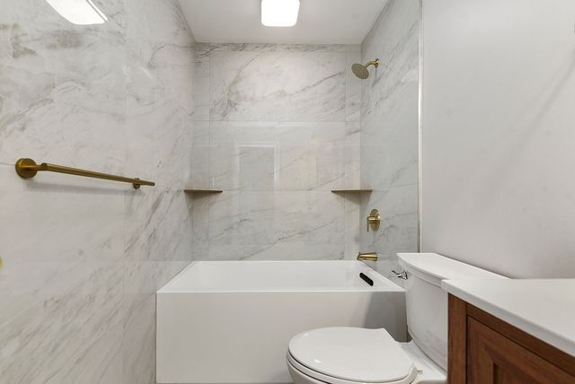 1076 Chapel Rd, Center Twp, PA 15061