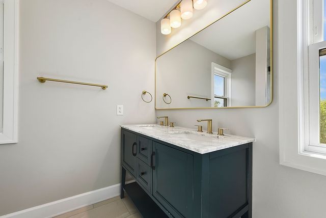 1076 Chapel Rd, Center Twp, PA 15061