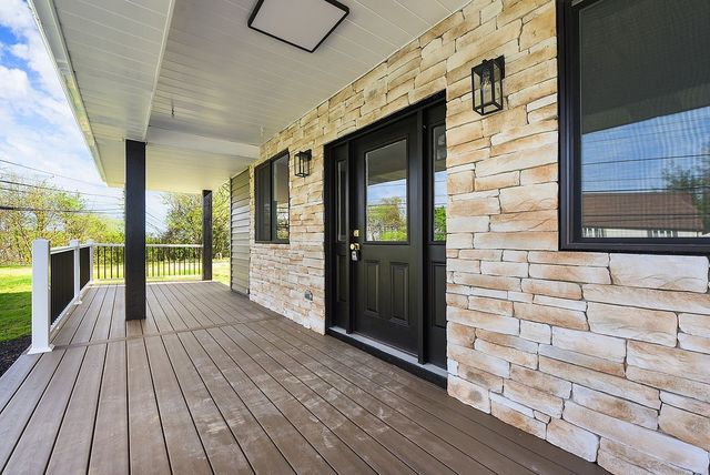 1076 Chapel Rd, Center Twp, PA 15061