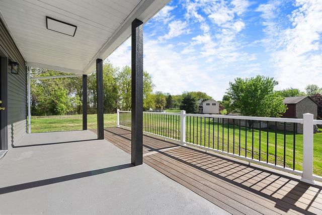 1076 Chapel Rd, Center Twp, PA 15061