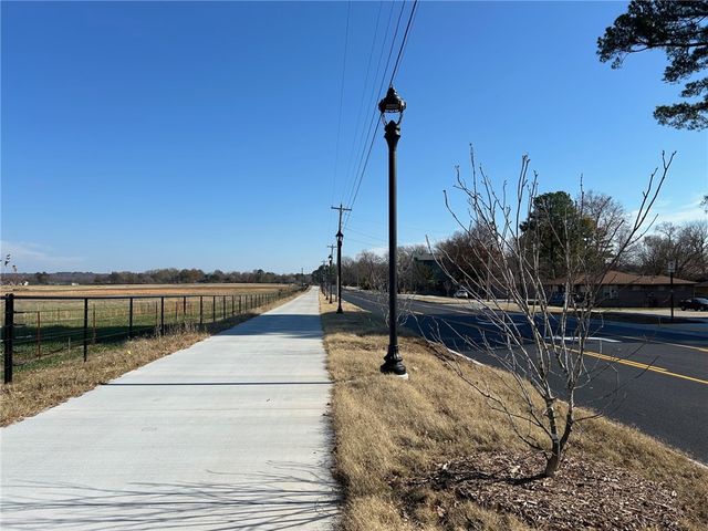 1130 N Turner Avenue 101, Fayetteville, AR 72703