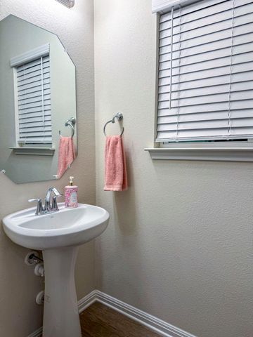 1031 Sand Post PL, San Marcos, TX 78666