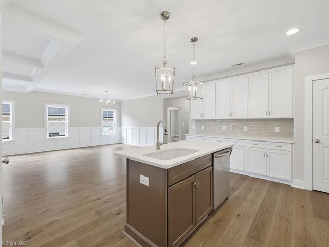 241 Shady Brook Lane, Winston-salem, NC 27023