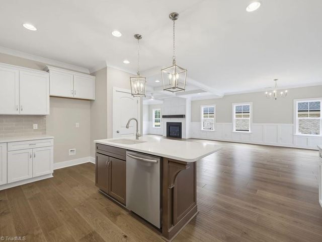 241 Shady Brook Lane, Winston-salem, NC 27023