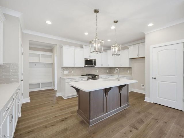 241 Shady Brook Lane, Winston-salem, NC 27023