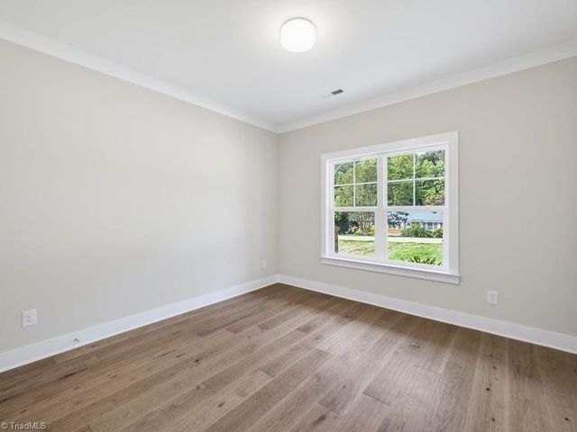 241 Shady Brook Lane, Winston-salem, NC 27023