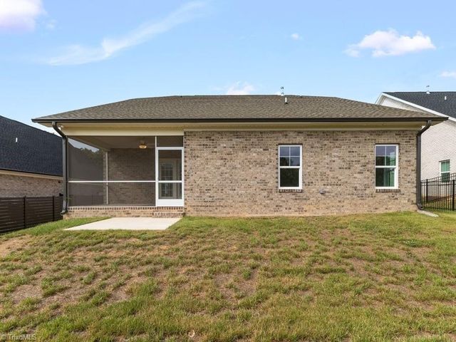 241 Shady Brook Lane, Winston-salem, NC 27023